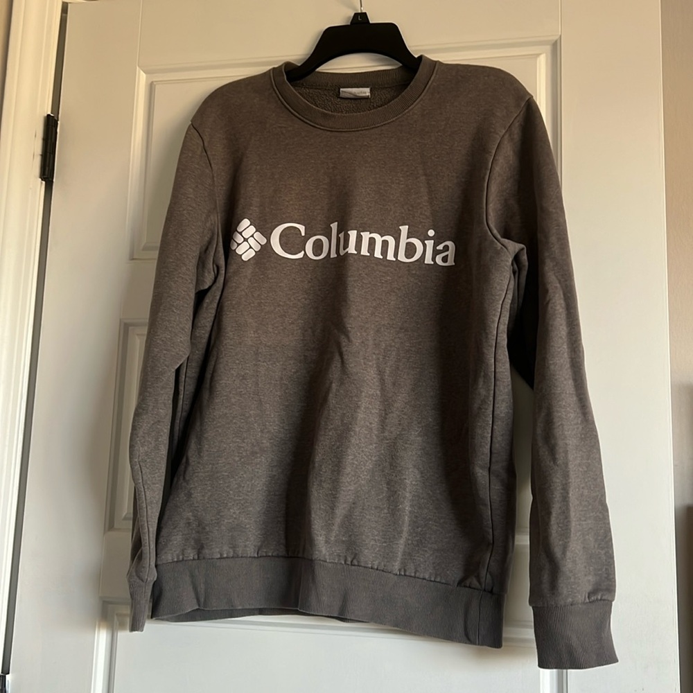 dark grey medium columbia crew neck